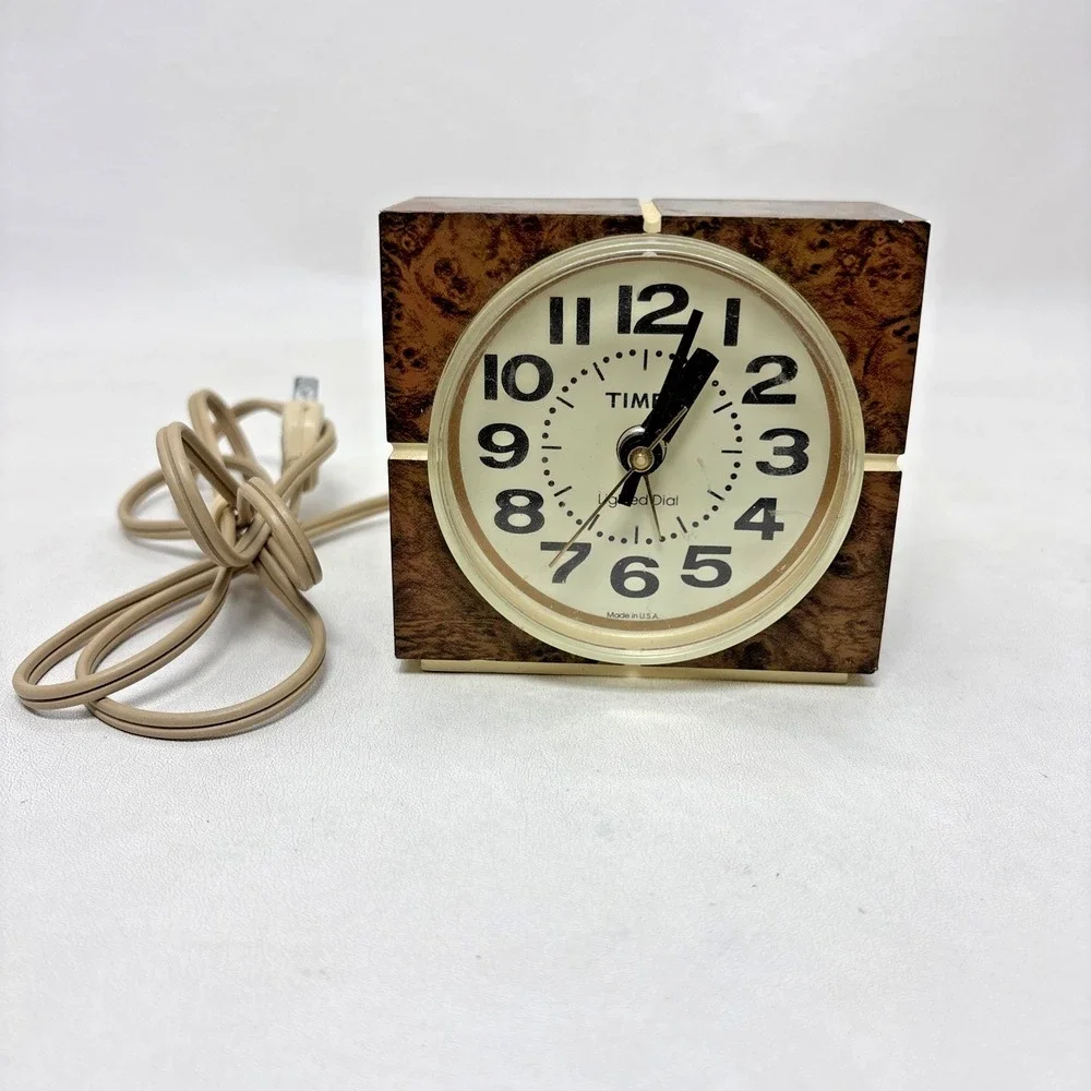Timex Alarm Clock 1970s Vintage Model 7416-3 Brown Cream No Light